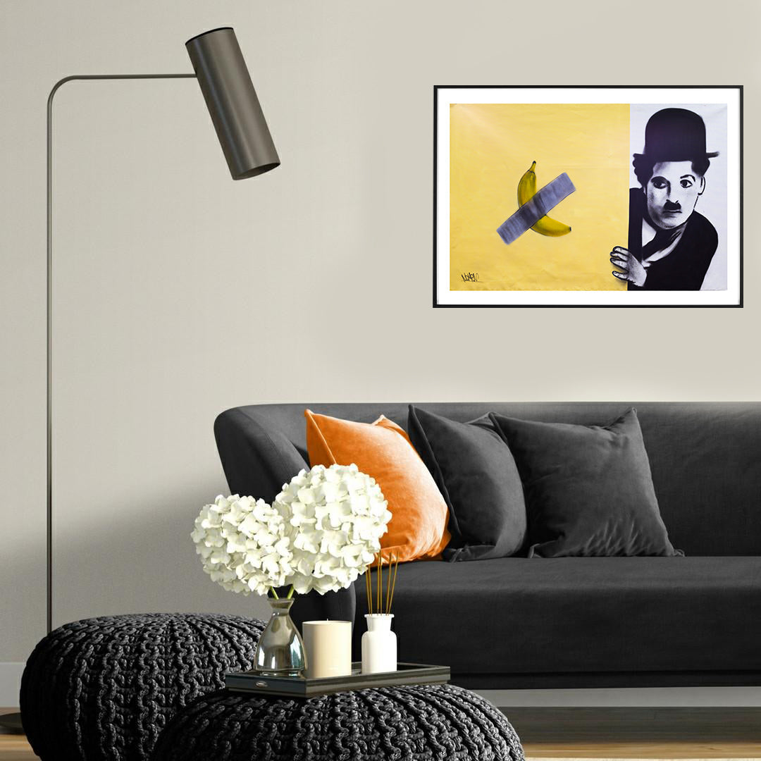 CHARLIE CHAPLIN AND HIS BANANA - NOMEN