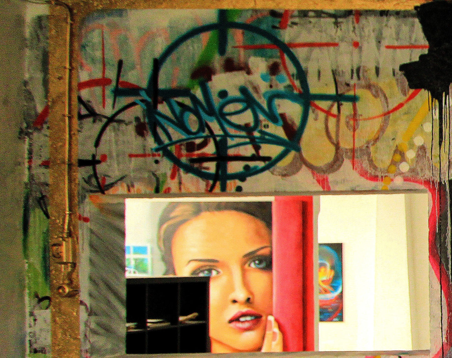 DOUBLE TROUBLE STUDIO - NOMEN