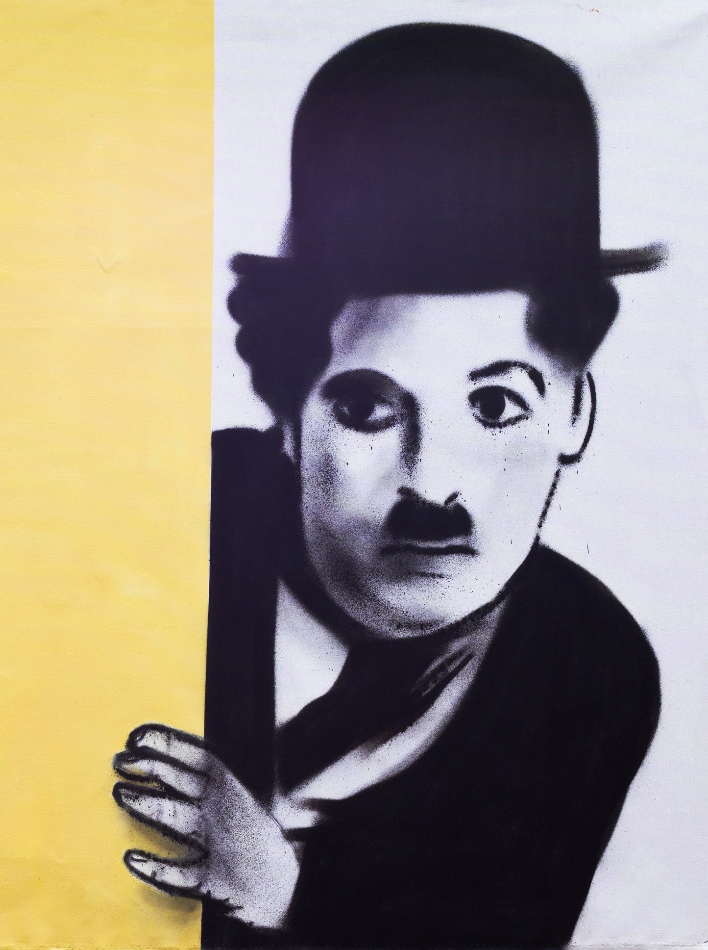 CHARLIE CHAPLIN AND HIS BANANA - NOMEN