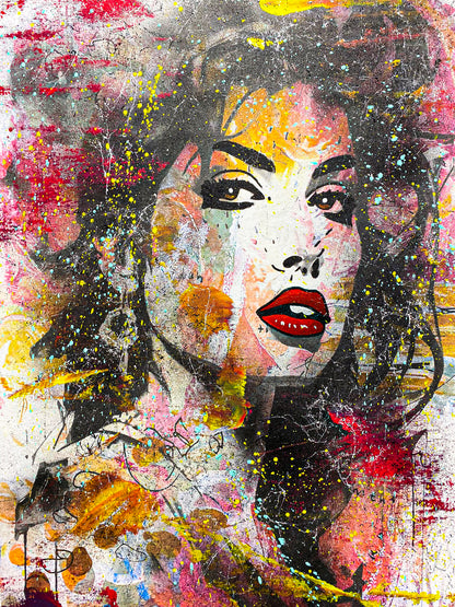 STUNNING AMY WINEHOUSE - GSUS